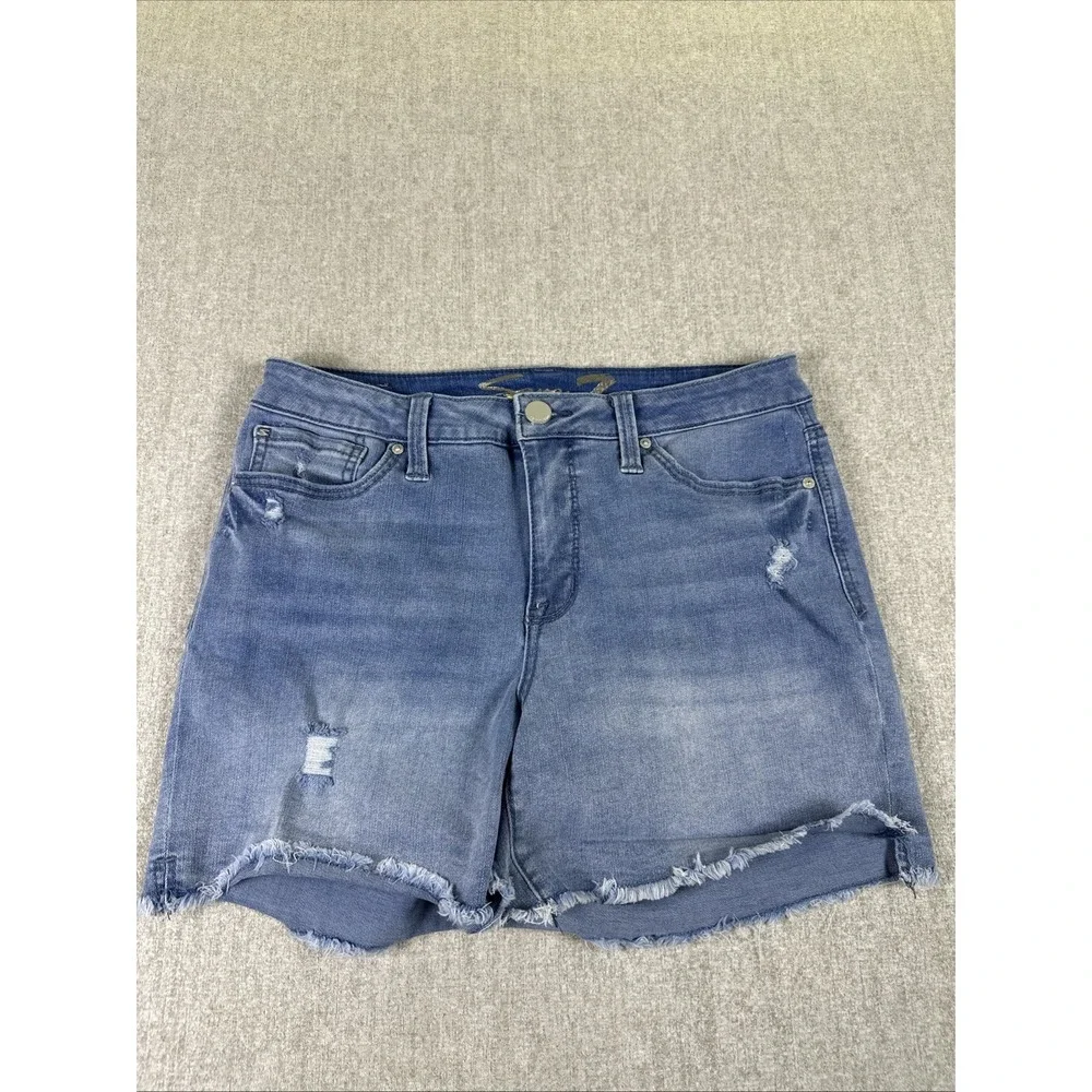 Seven For All Mankind Jean shorts Size 10 Cut Off Summer Raw Hem Distressed